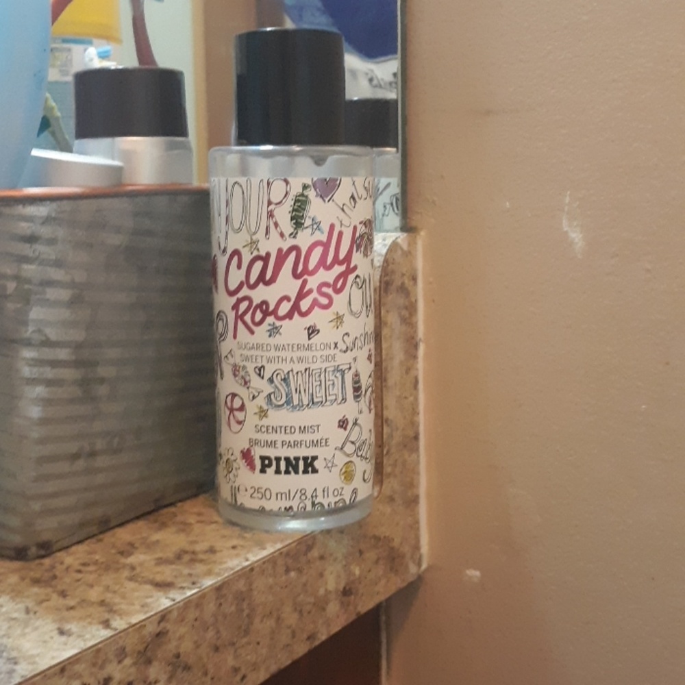 Victoria's secret body spray